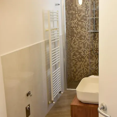 Appartement Fn Modern - *